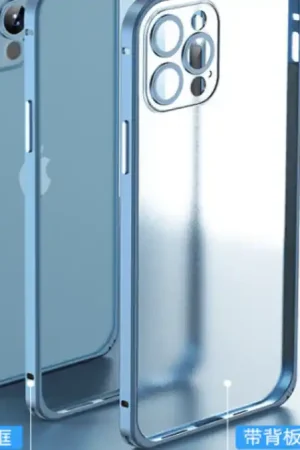 Paiement Sécurisé ShieldCase Coque Métallique Carrée iPhone 13 (vert foncé)
