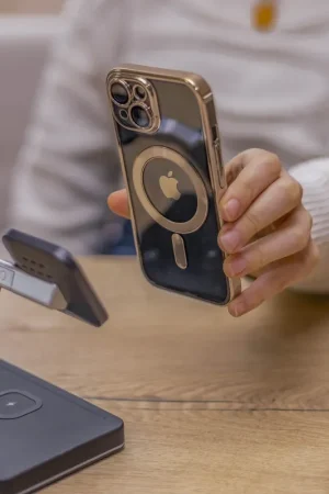 Coverzs Coque rigide iPhone 13 avec protection appareil photo (doré) Dernier Modèle