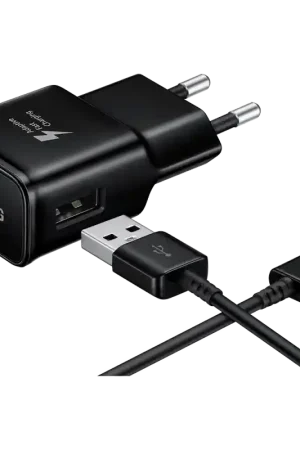 Chargeur maison 2.1A 15W + Câble USB A/USB C Noir Samsung Réduction