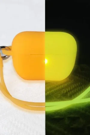Vente Flash ShieldCase Étui Airpods Pro qui brille dans le noir (jaune)